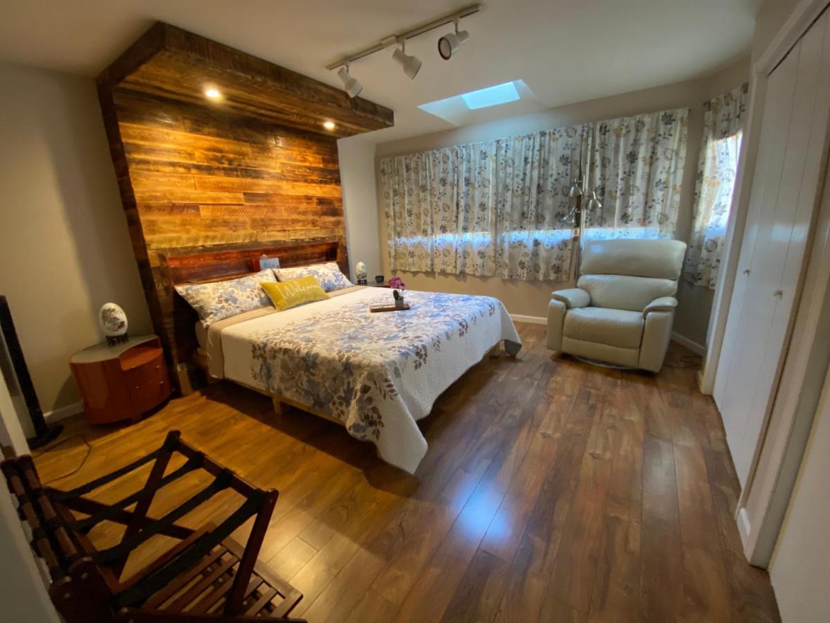 Trinity Escapes - Two Bedroom Two Bathroom Full Apartment Near Airport アンカレッジ エクステリア 写真